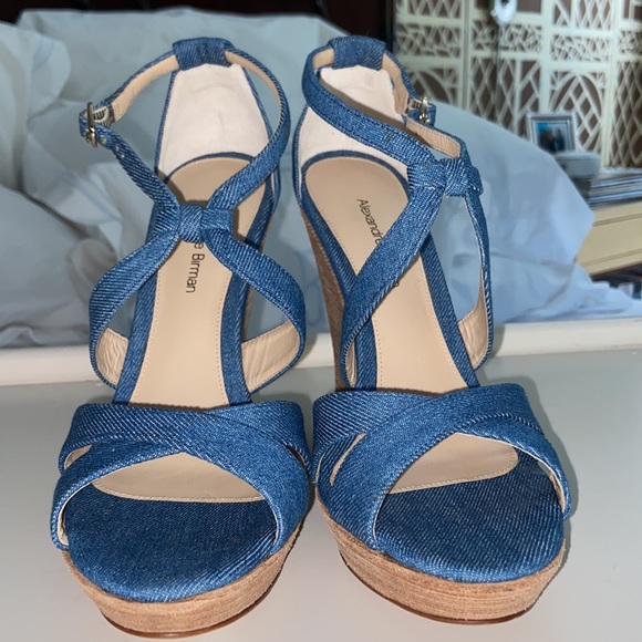 Alexandre Birman, Size 7.5, Denim Fabric Wedge - Picture 4 of 4